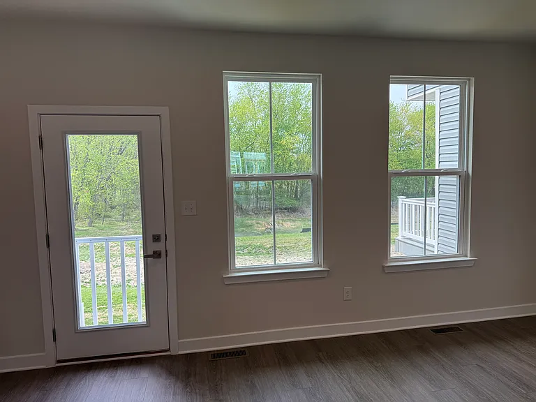11 Foxwood Dr — Photo 21