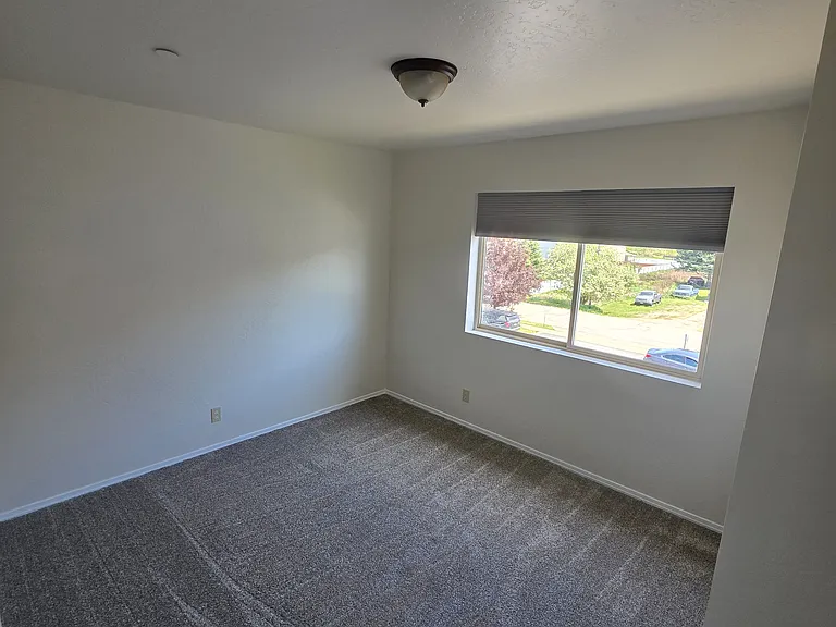 1801 Culvers Dr — Photo 11