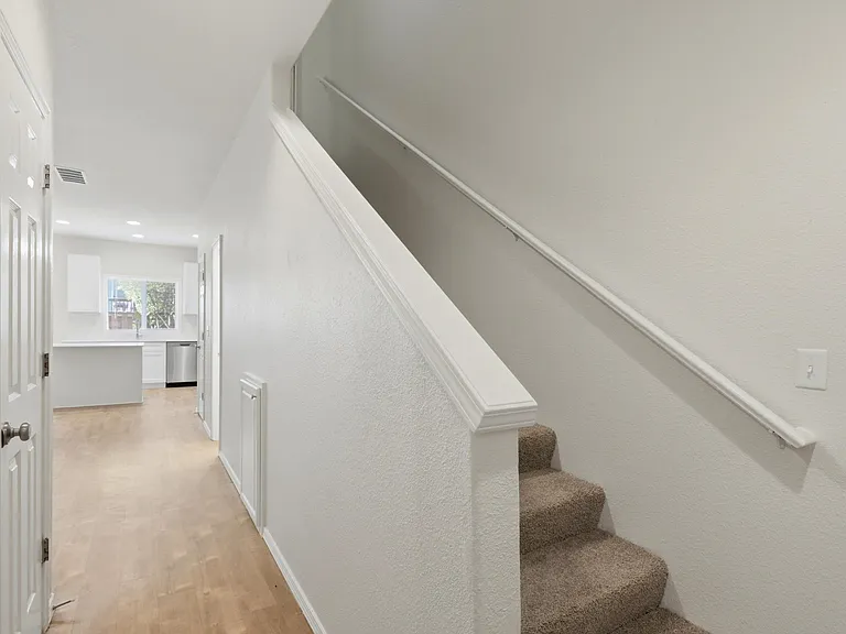 Bryant Street Townhomes — Photo 11