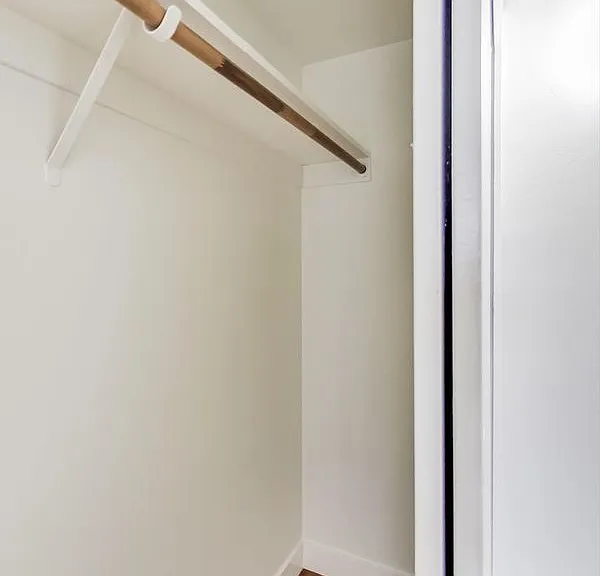 4350 Kirkham Street — Photo 12