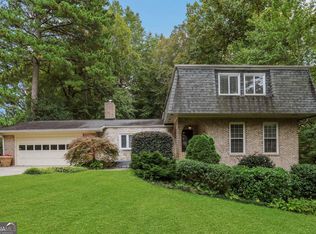 2751 W Fontainebleau Dr, Dunwoody, GA 30360