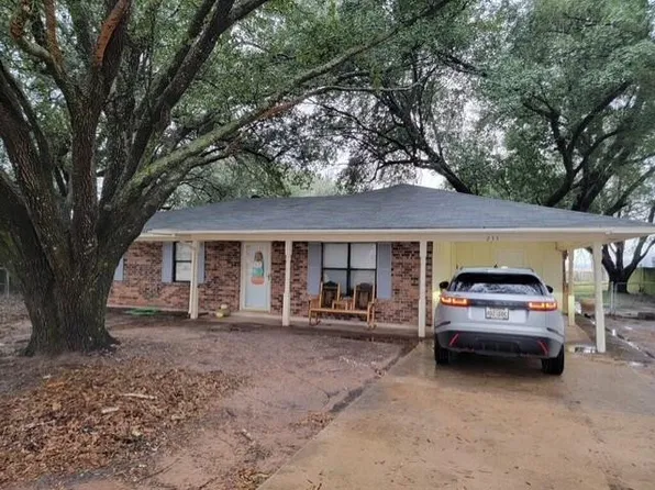 233 Marie St, Natchitoches, LA 71457