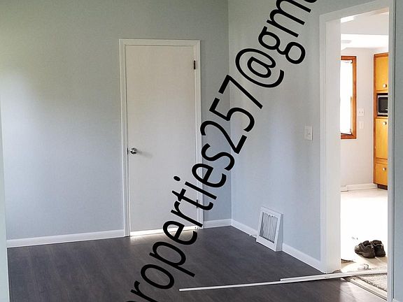 5th image of 100 E Ave N