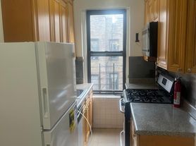 92 Pinehurst Ave, New York, NY