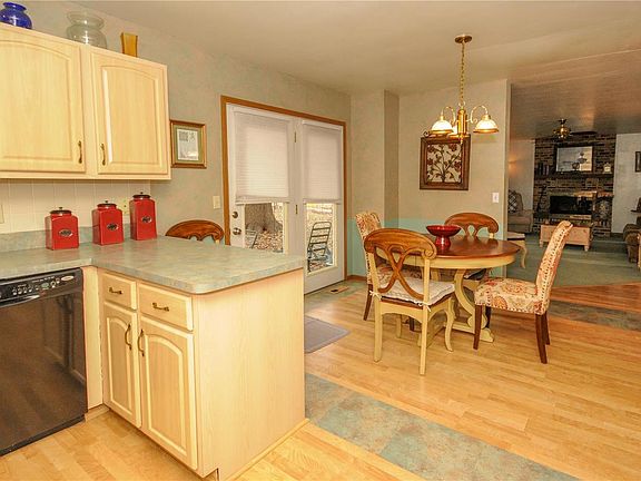 5th image of 6948 Lake Park Cir
