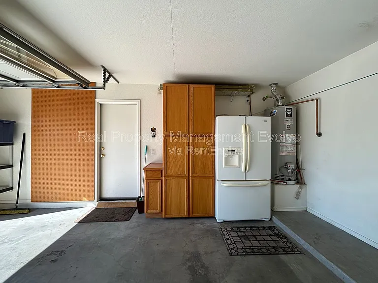 16036 N 11th Ave #1019 — Photo 38