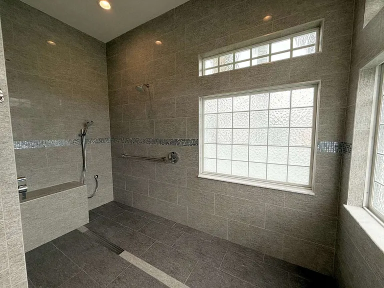 11349 Wedgemere Dr — Photo 7