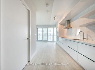 2221 Yonge St #2606, Toronto, ON M4S 0B8