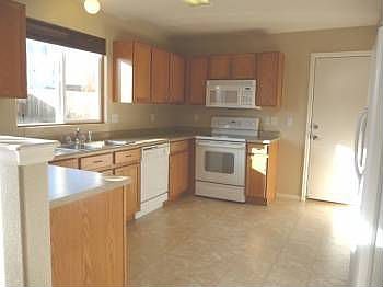 Large, bright kitchen