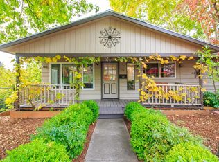 138 Ashland Ave, Medford, OR