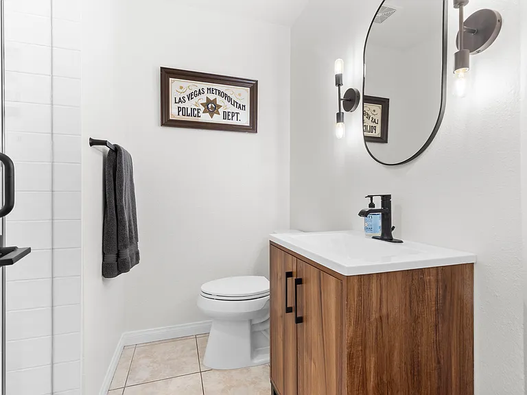 8337 Tide Pool Dr — Photo 16