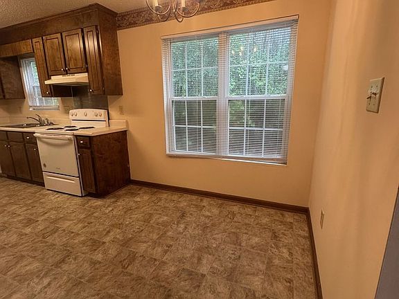 5th image of 1705 Westbrook Dr #1705C