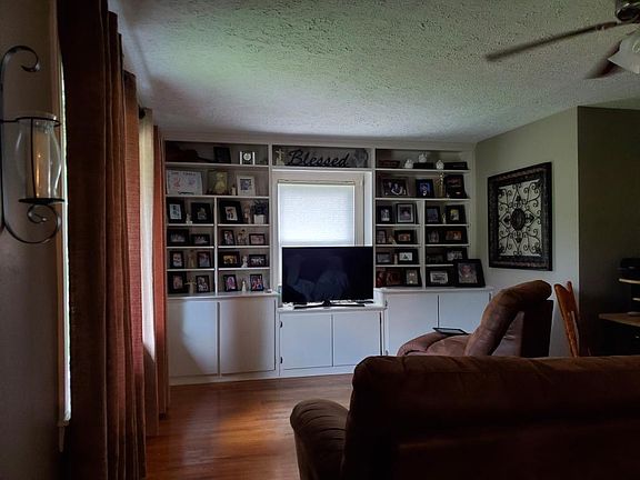 5th image of 2724 Wimsatt Ct