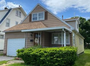 221 Burrows St, Rochester, NY 14606