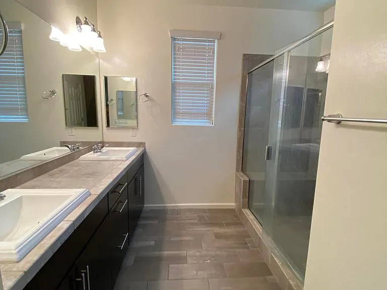3549 E Apricot Ln — Photo 24
