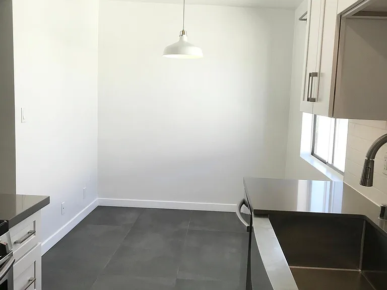 515 Pier Ave #4 — Photo 6