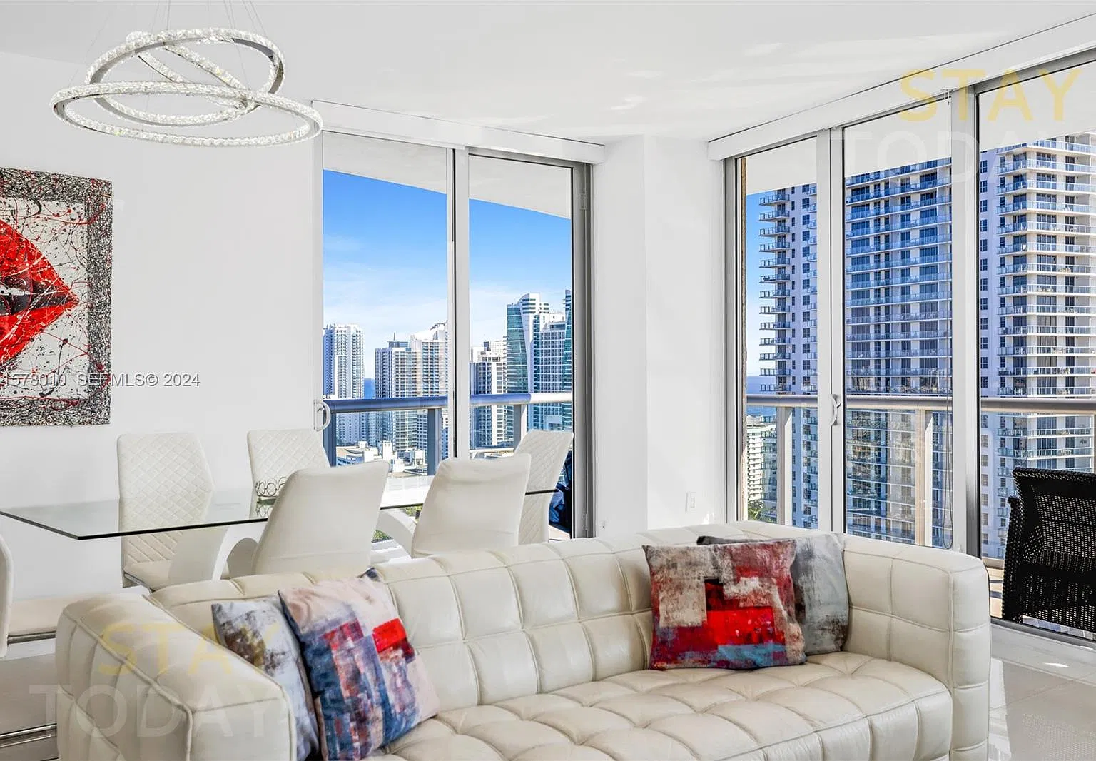 3 bed, 1577 sqft, $7,000 — Photo 2