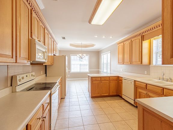 5th image of 3513 Belmont Cir