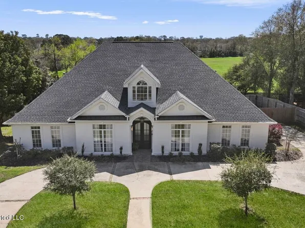 2025 Bent Oaks Blvd, Biloxi, MS 39531