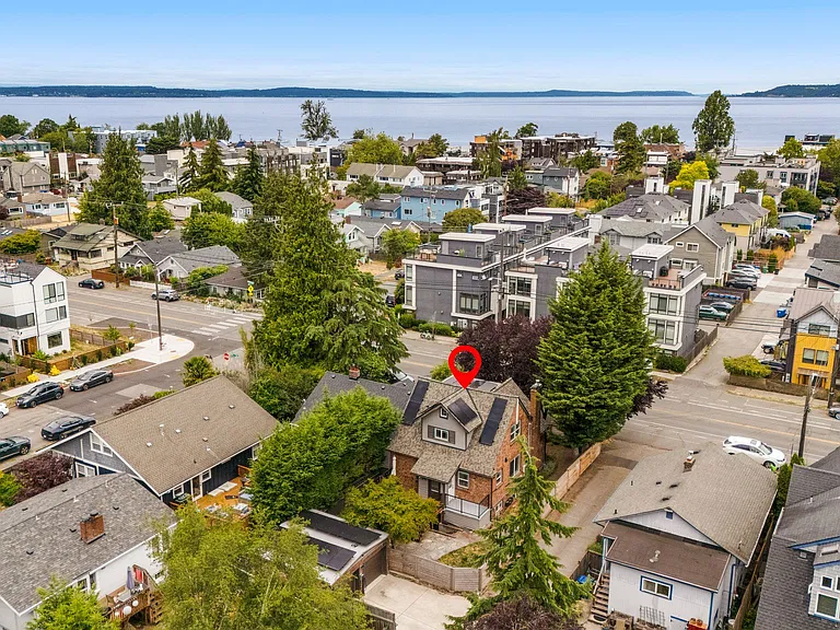 6017 SW Admiral Way — Photo 40