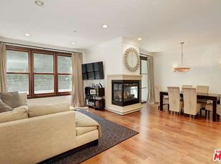 357 N Hayworth Ave APT 103, Los Angeles, CA 90048
