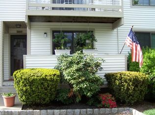 2004 Rose Ct, Basking Ridge, NJ 07920