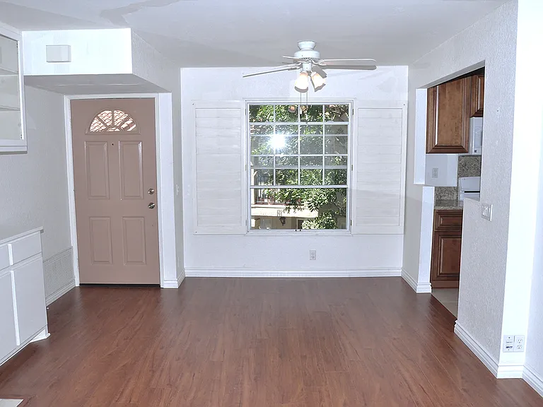 10888 Aderman Ave #178 — Photo 4