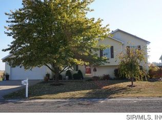 311 Avalon St, Brighton, IL 62012