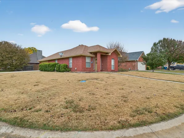 2029 Laney Dr, Sanger, TX 76266