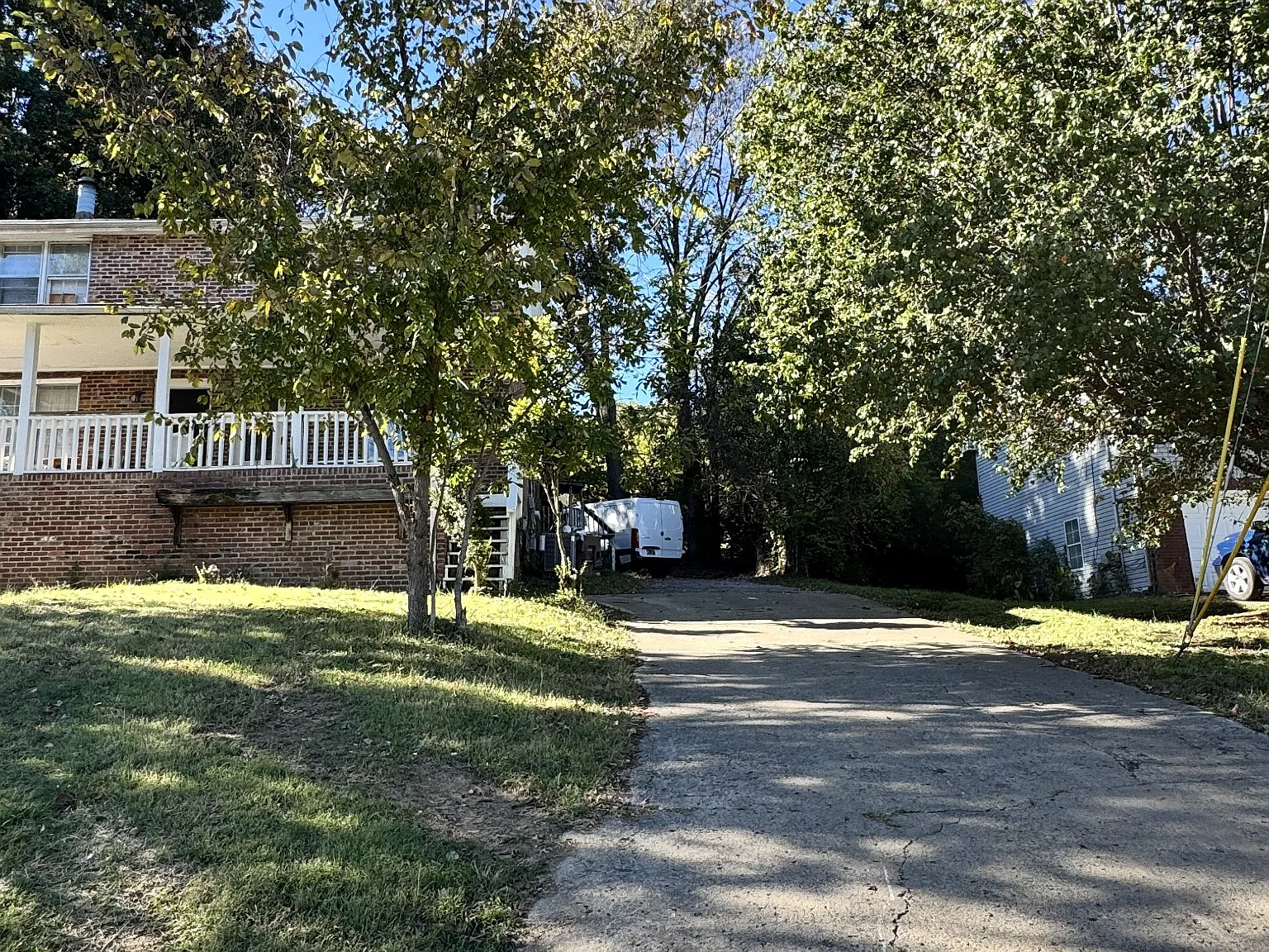 329 Cedarcreek Dr — Photo 2