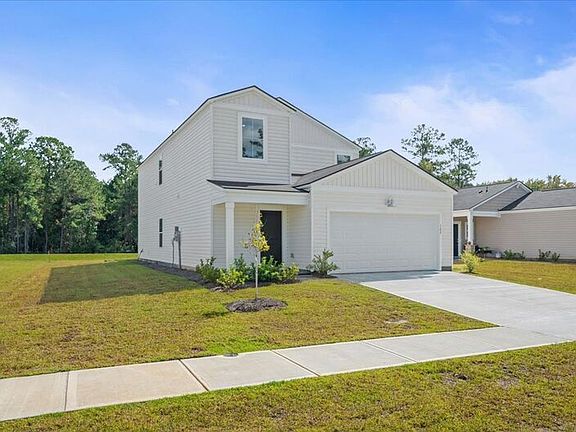 4th image of 142 Bottlebrush Dr