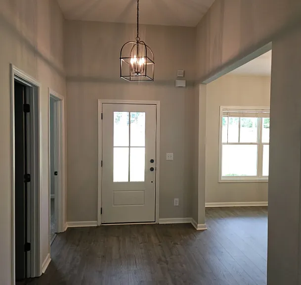 345 Rising Star Rd — Photo 2
