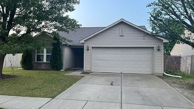 9654 Thomas Ln — Photo 1