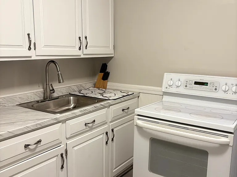 1507 Centre St #1 — Photo 1