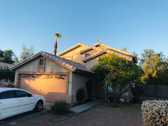 3rd image of 3713 N 106th Ln