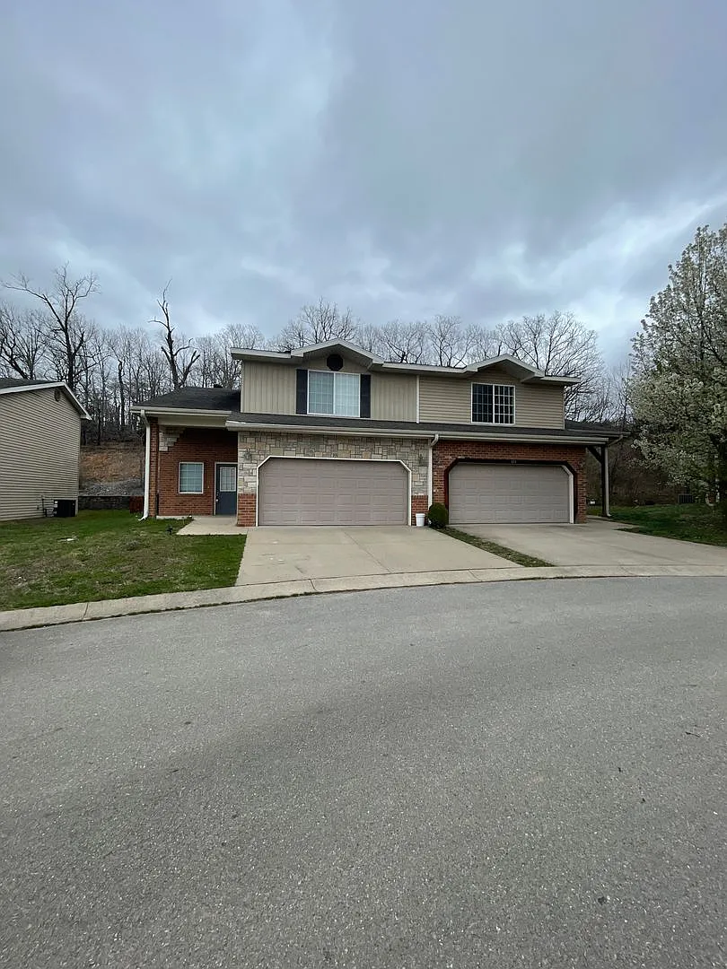 Building Photo - 155 Hickory Ridge Dr