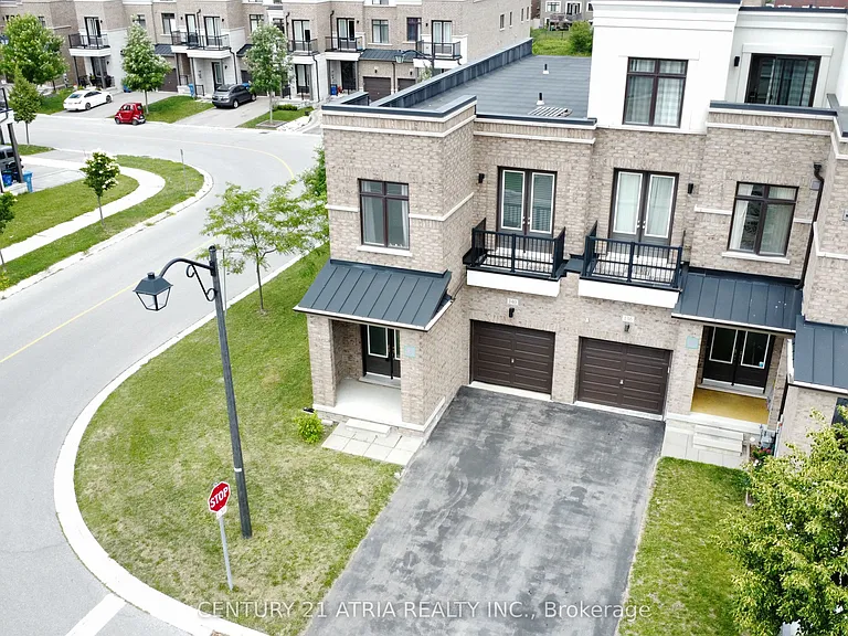 140 Elyse Ct — Photo 2