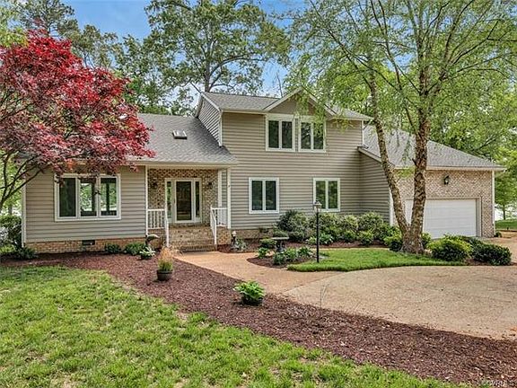 5th image of 9269 Eagle Cove Cir