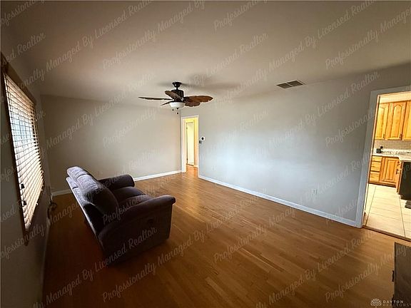 4th image of 217 Wolf Ave