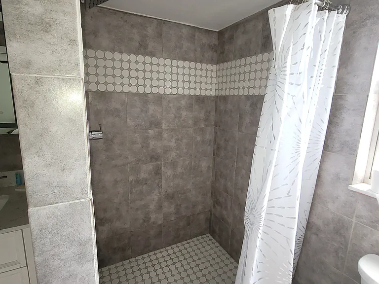 1670 Tiffin Ave — Photo 28