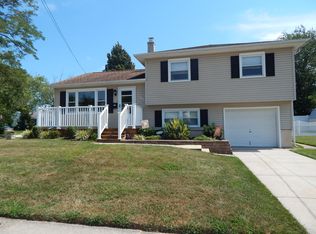 137 Exton Rd, Somers Point, NJ 08244