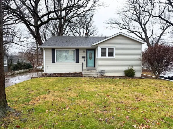 329 S Woodale Ave, Decatur, IL 62522