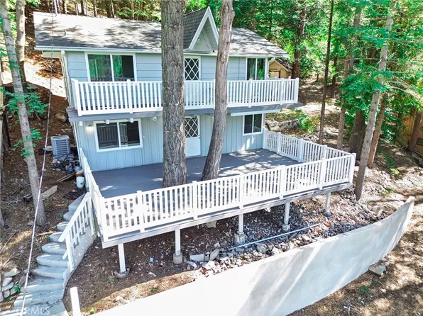 26433 Forest Ln, Twin Peaks, CA 92391