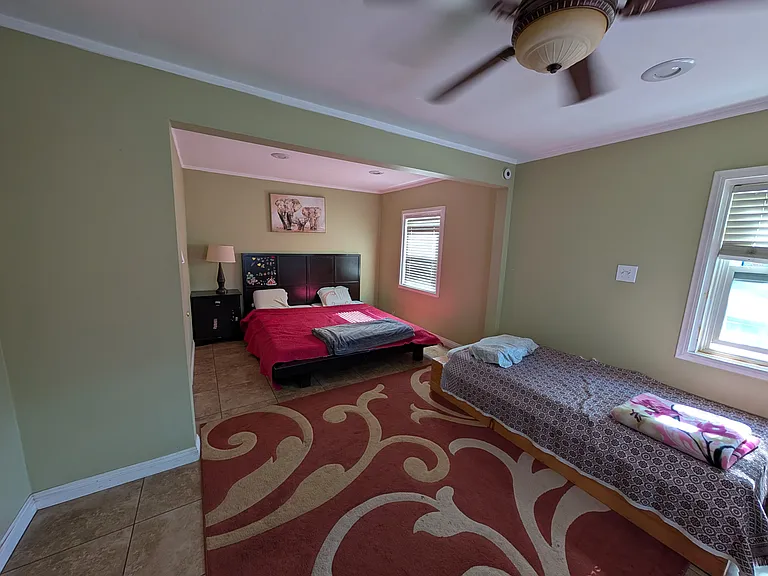 18308 Elaine Ave — Photo 3