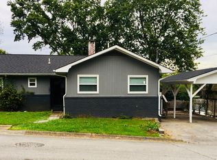 101 Tomlinson Rd, Oak Ridge, TN 37830