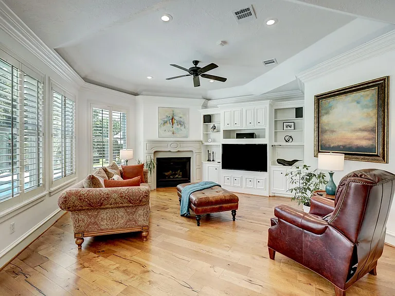 1631 Lakeshore Way — Photo 34
