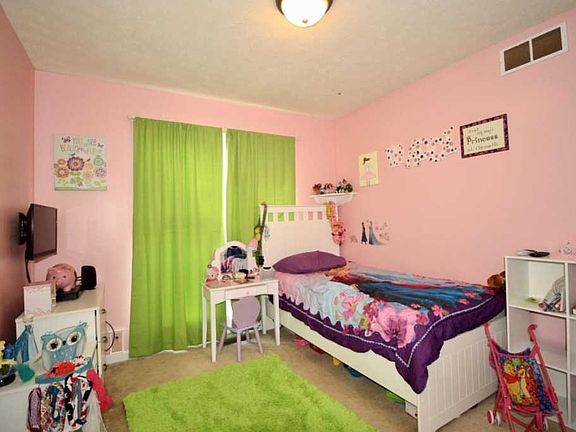 3rd image of 13208 Lavenia Ln