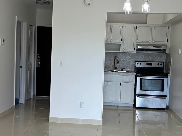 3640 NW 9th St #311 — Photo 5