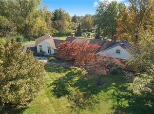 11 High Acres Dr, Saint Louis, MO 63132