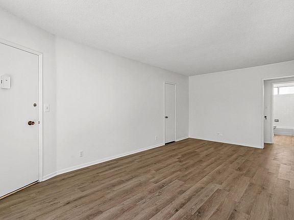 5th image of 1236 McClellan Dr #2